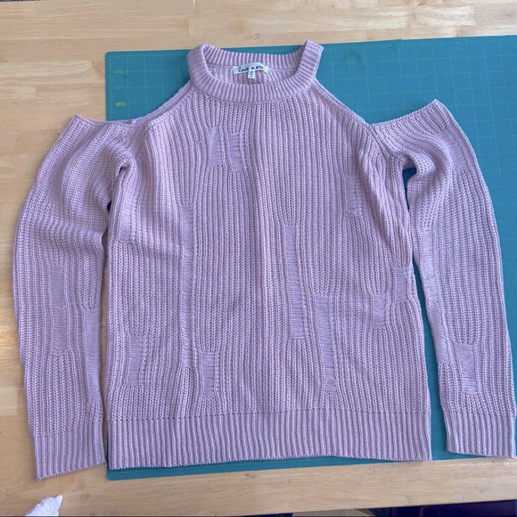 love more Sweaters - Love More Sweater Cold Shoulder Size XS